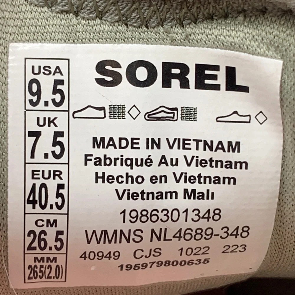 Sorel Kinetic Breakthru Tech Lace Green Pastel Chunky Sneakers Women’s Sz 9.5‎